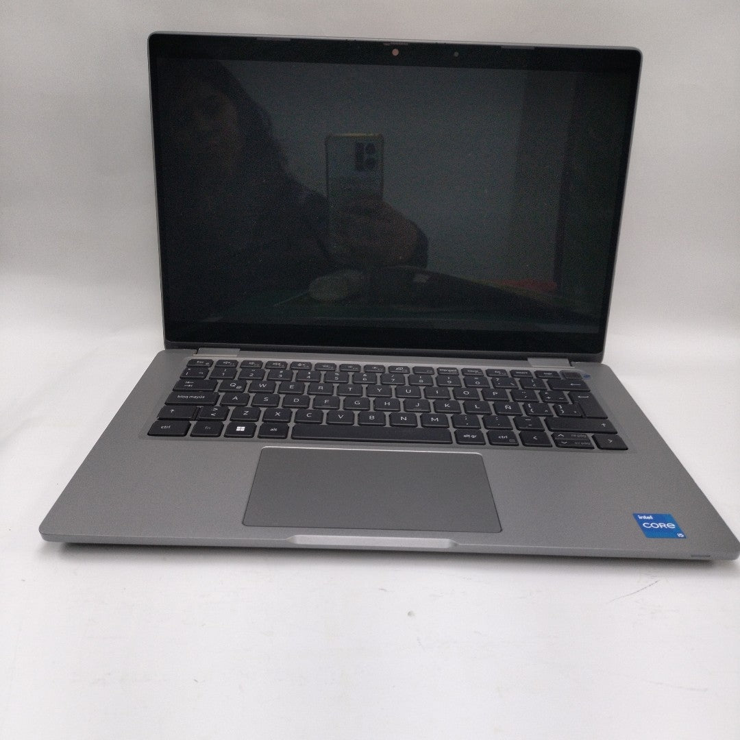 LAPTOP DELL LATITUDE 5330 (2 EN 1 )(2022) 512 GB SSD 16 GB RAM (SEMINUEVO)