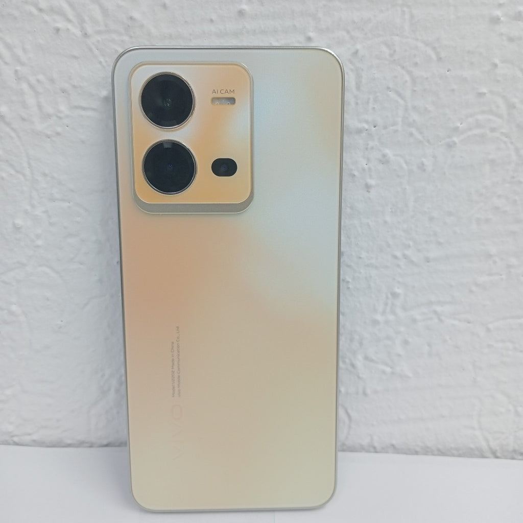 CELULAR VIVO V25 V2202 128 GB 8 GB RAM (SEMINUEVO)