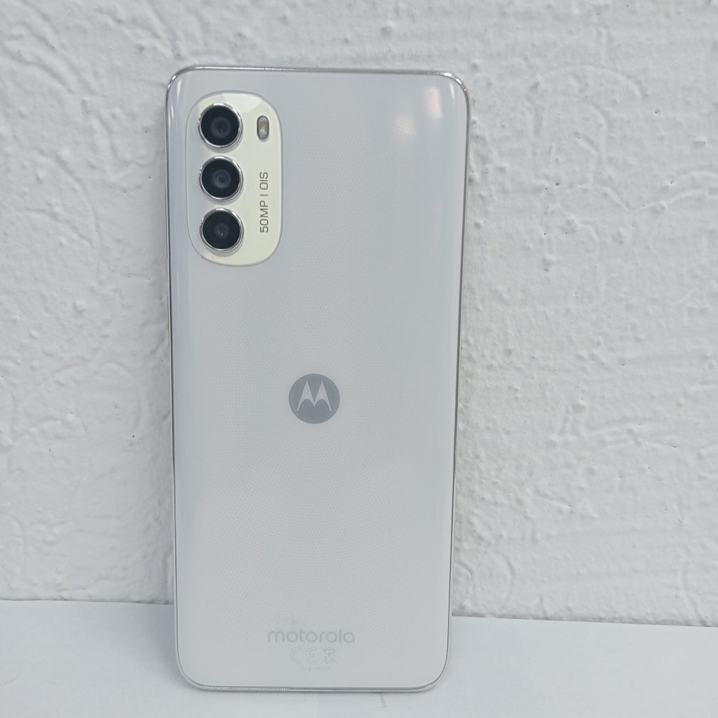 CELULAR MOTOROLA MOTO G82 XT2225-1 128 GB 6 GB RAM (SEMINUEVO)
