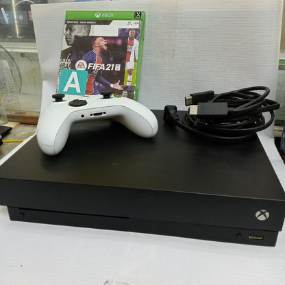 CONSOLA DE VIDEOJUEGO MICROSOFT XBOX ONE X 1 TB (SEMINUEVO)