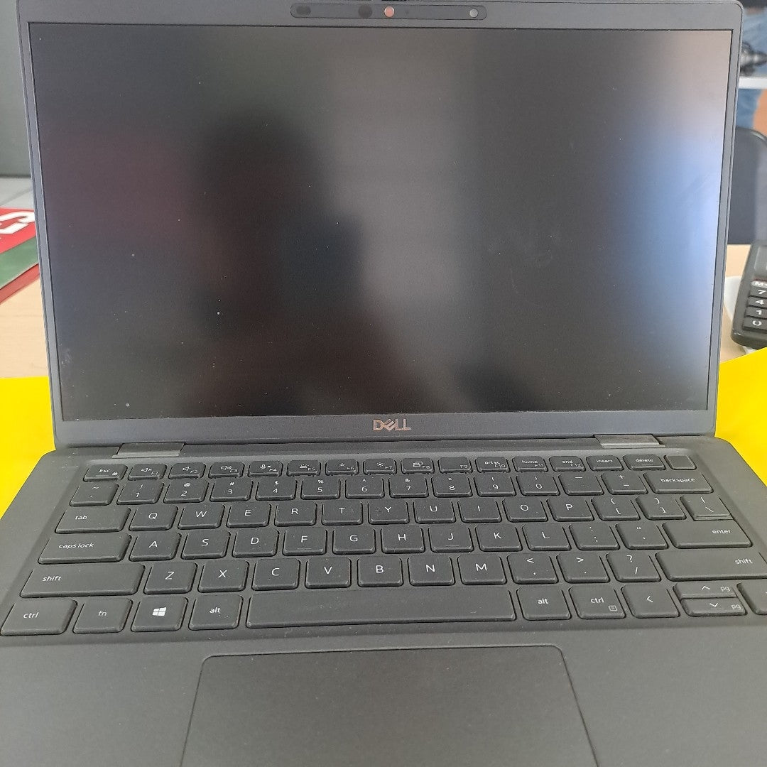 LAPTOP DELL LATITUDE 7420 (2021) 512 GB SSD 16 GB RAM (SEMINUEVO)