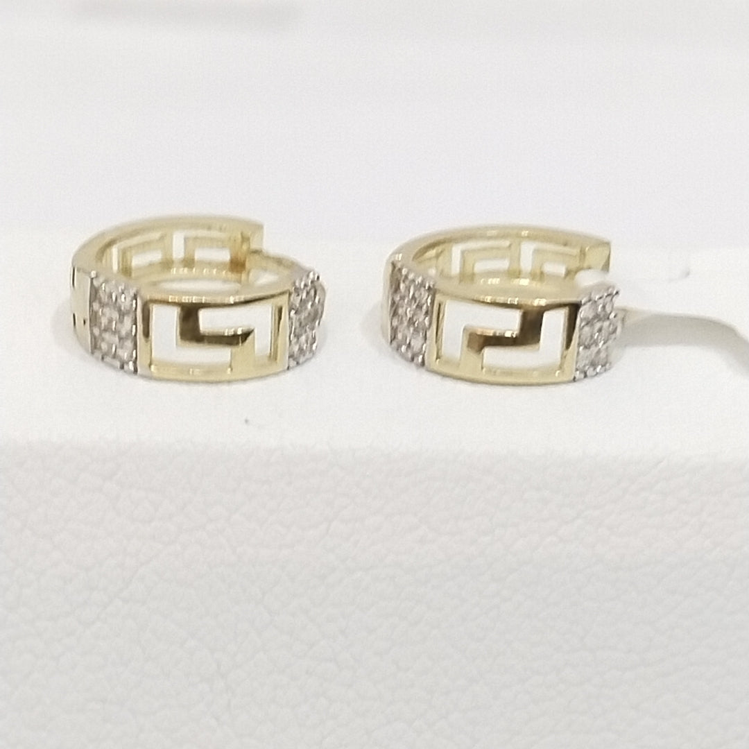 HUGGIES ORO 14K 1.8 (NUEVO)