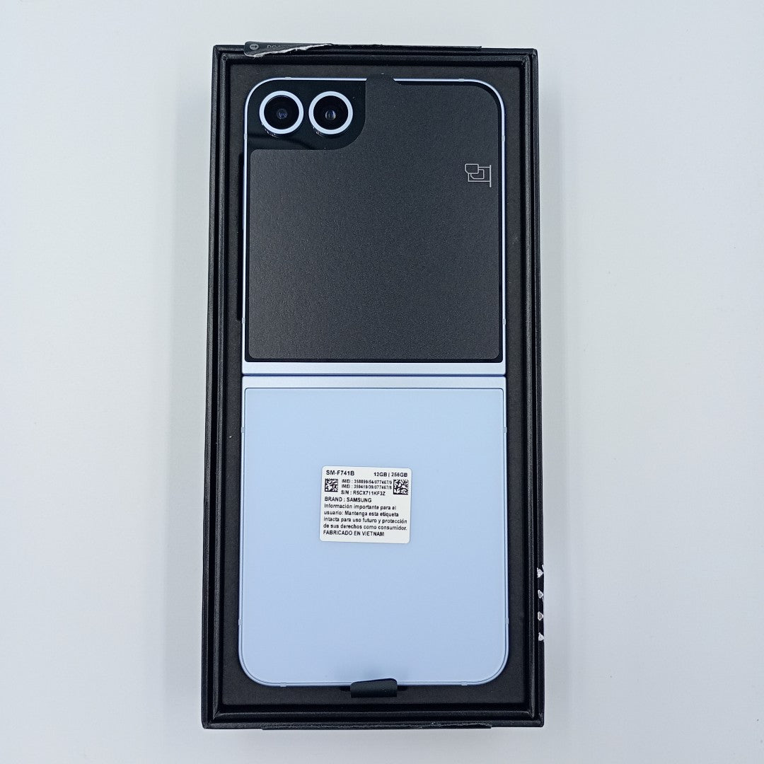 CELULAR SAMSUNG GALAXY Z FLIP 6 SM-F741B 256 GB 12 GB RAM (SEMINUEVO)