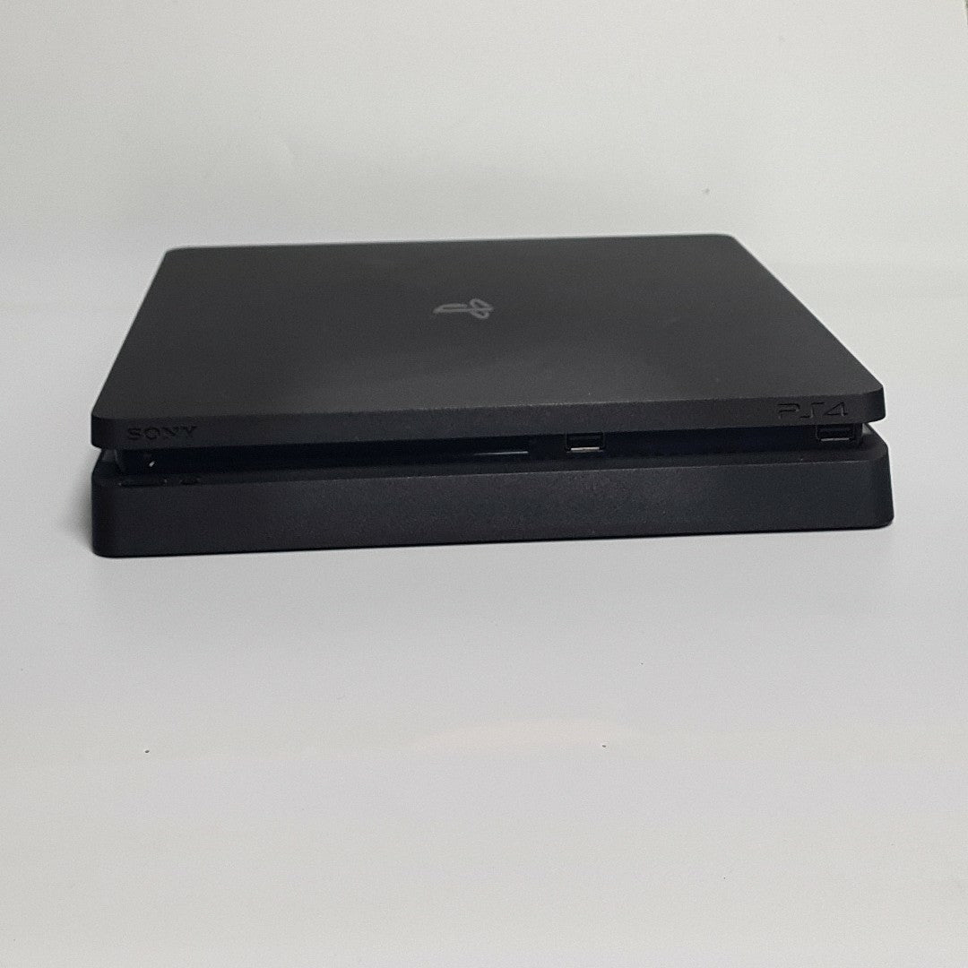 CONSOLA DE VIDEOJUEGO SONY PS4 SLIM 1 TB (SEMINUEVO)