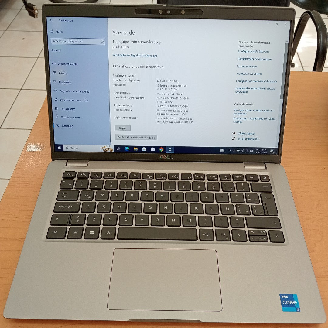 LAPTOP DELL LATITUDE 3440 [2023] 512 GB SSD 16 GB RAM (SEMINUEVO)