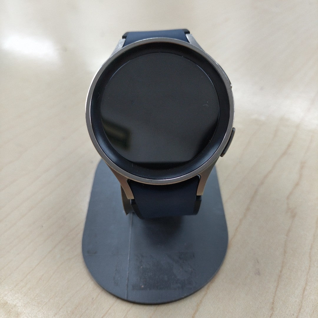 SMARTWATCH SAMSUNG GALAXY WATCH 5 PRO SM-R920 45 MM GPS (SEMINUEVO)