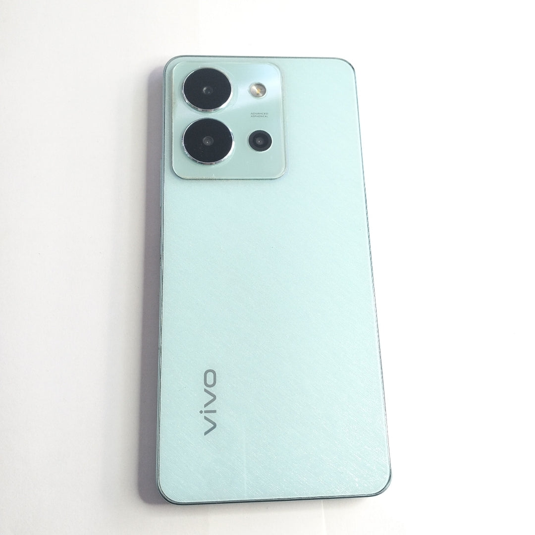 CELULAR VIVO Y36 V2247 128 GB 8 GB RAM (SEMINUEVO)
