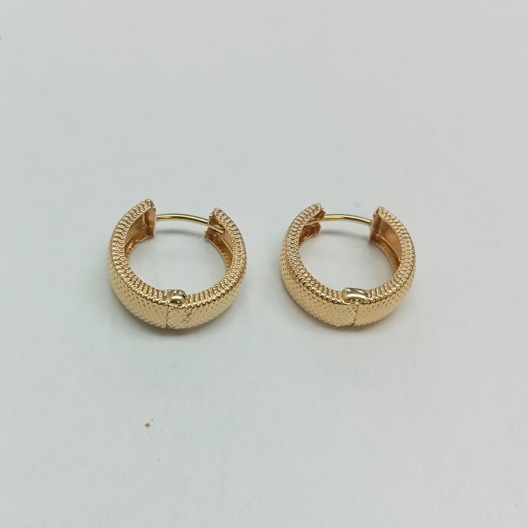 HUGGIES ORO 14K 1.8 (NUEVO)
