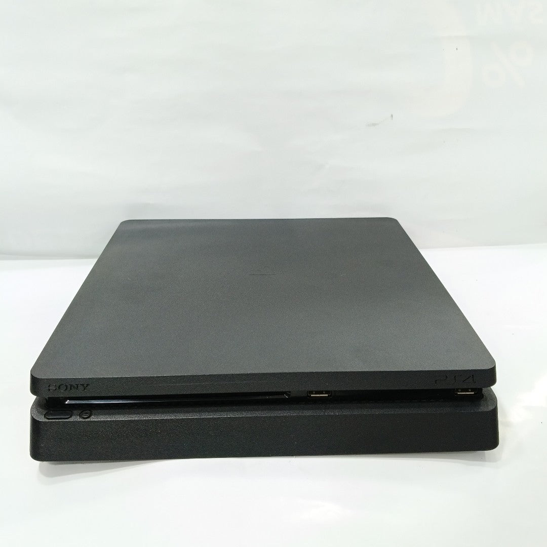 CONSOLA DE VIDEOJUEGO SONY PS4 SLIM 1 TB (SEMINUEVO)