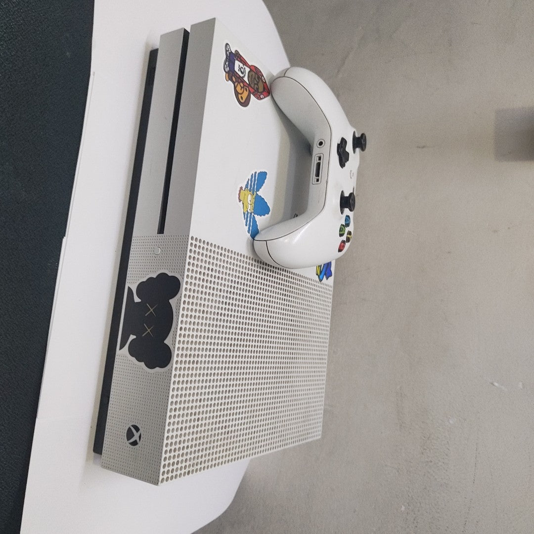 CONSOLA DE VIDEOJUEGO MICROSOFT XBOX SERIES S 1 TB SSD (SEMINUEVO)