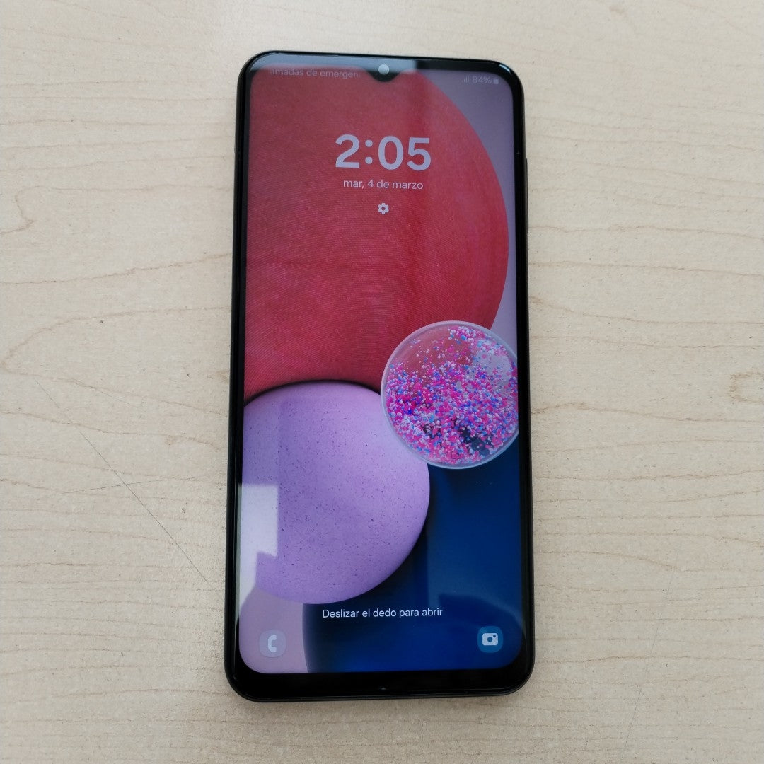 CELULAR SAMSUNG GALAXY A13 SM-A135M 64 GB 4 GB RAM (SEMINUEVO)