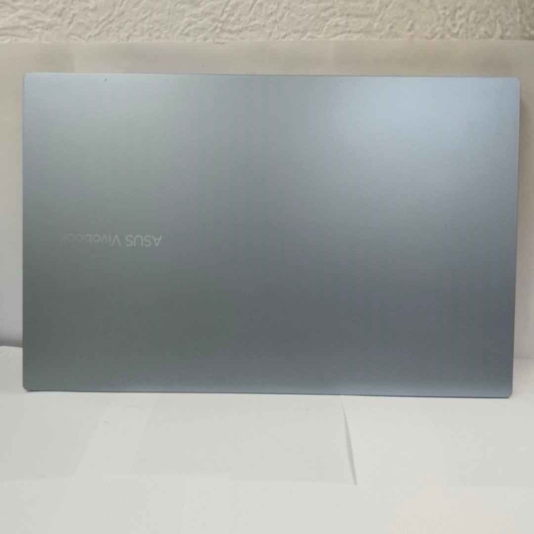 LAPTOP ASUS VIVOBOOK 15 X1502ZA-BQ217W (2022) 256 GB SSD 8 GB RAM (SEMINUEVO)