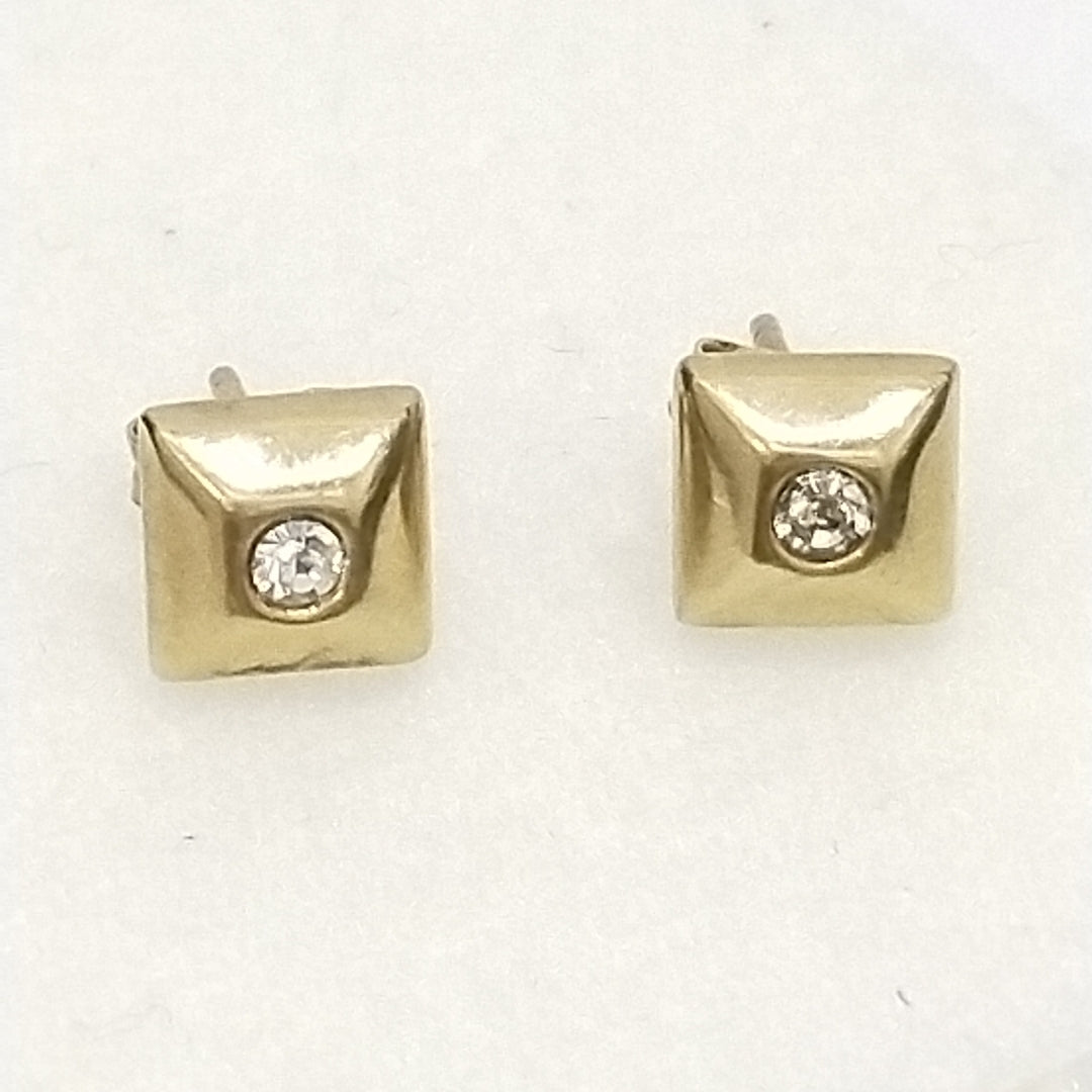 10477BRO00000B1821 FRD12 BROQUEL DE CUADRADO CON CIRCONIA ORO 14K 1.2GRS (NUEVO)