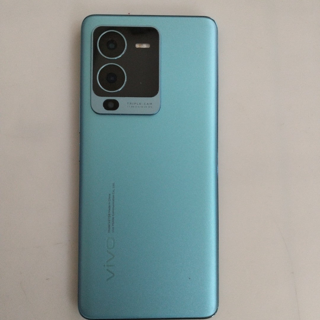 CELULAR VIVO V25 PRO V2158 256 GB 12 GB RAM (SEMINUEVO)