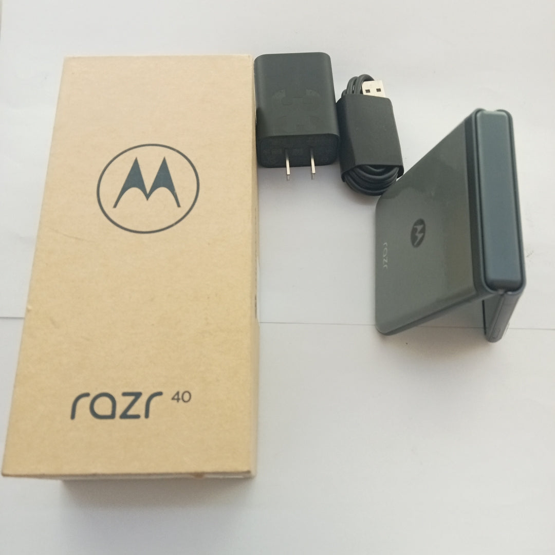 CELULAR MOTOROLA RAZR 40 XT2323-1 (2023) 256 GB 8 GB RAM (SEMINUEVO)