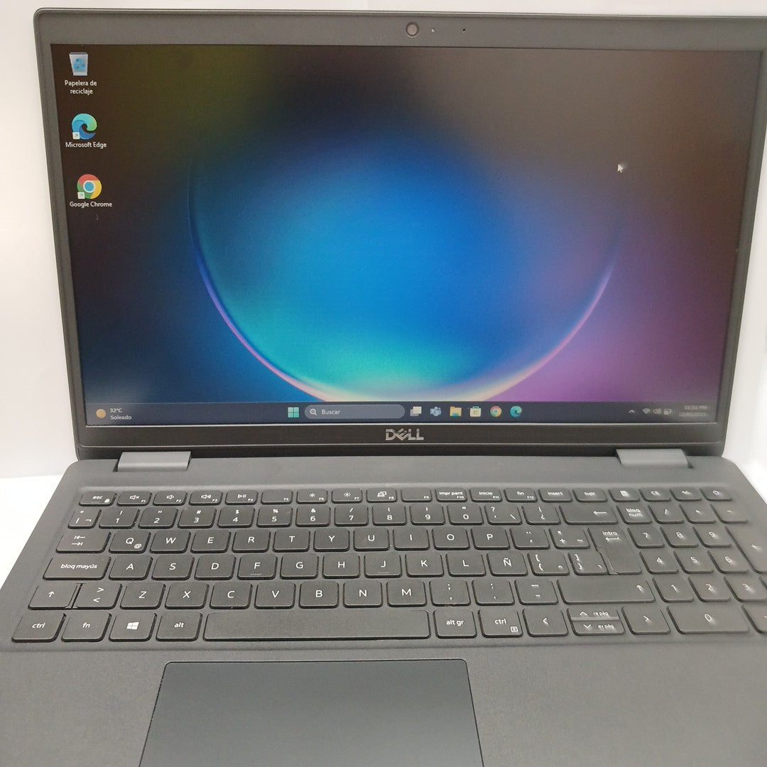 LAPTOP DELL LATITUDE 3520 (2022) 256 GB SSD 8 GB RAM (SEMINUEVO)