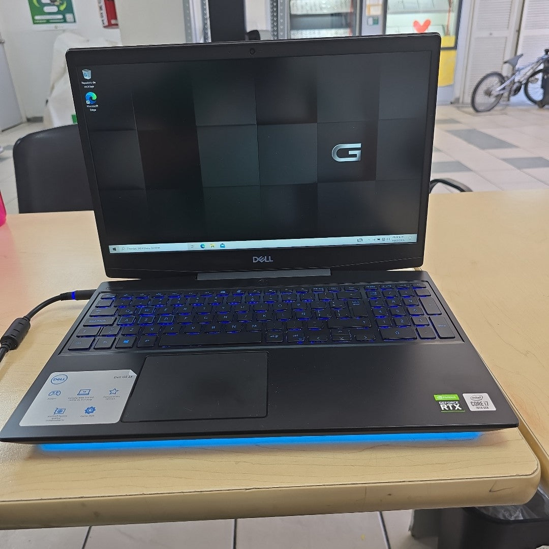 LAPTOP DELL G5 15 5500 (2021) 512 GB SSD 16 GB RAM (SEMINUEVO)