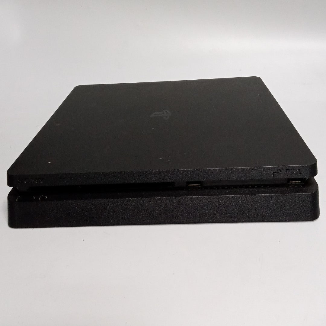 CONSOLA DE VIDEOJUEGO SONY PS4 SLIM 1 TB (SEMINUEVO)