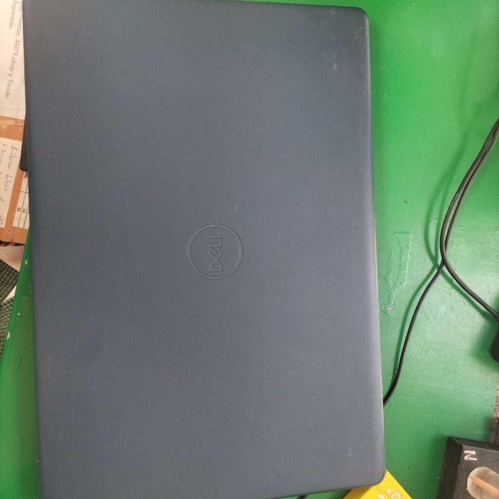 LAPTOP DELL INSPIRON 15 3505 (2021) 512 GB SSD 8 GB RAM (SEMINUEVO)
