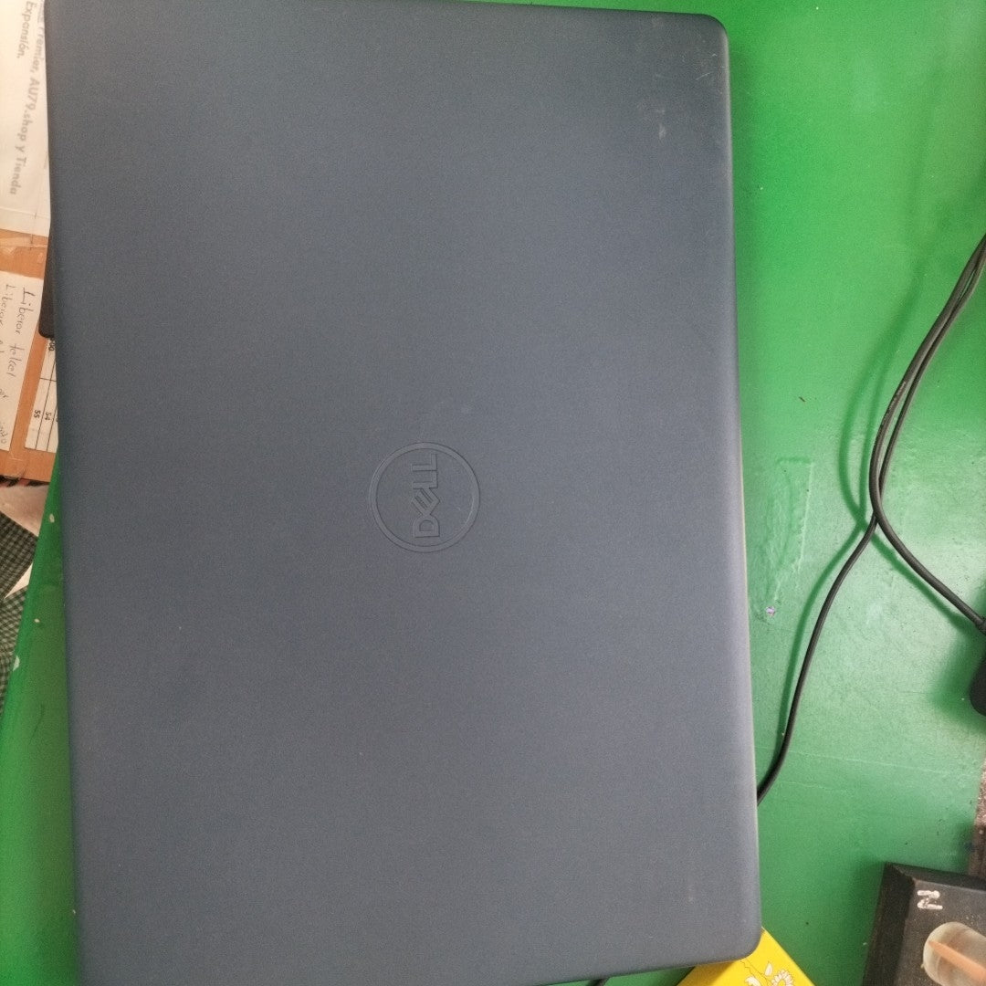 LAPTOP DELL INSPIRON 15 3505 (2021) 512 GB SSD 8 GB RAM (SEMINUEVO)
