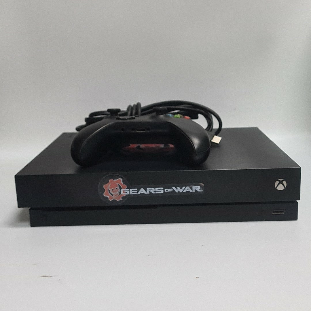 CONSOLA DE VIDEOJUEGO MICROSOFT XBOX ONE X 1 TB (SEMINUEVO)