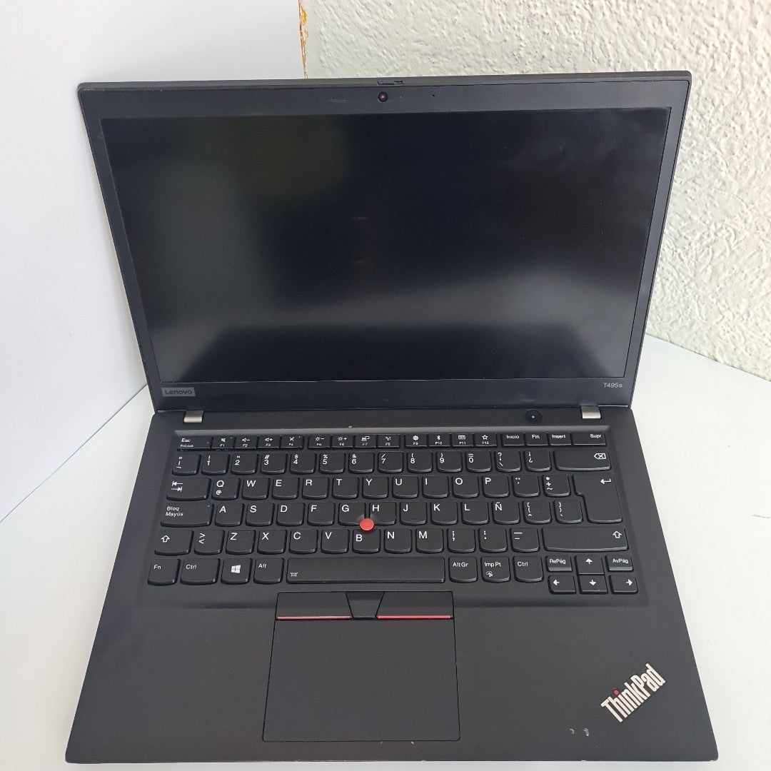 LAPTOP LENOVO THINKPAD T495S 256 GB SSD 16 GB RAM (SEMINUEVO)