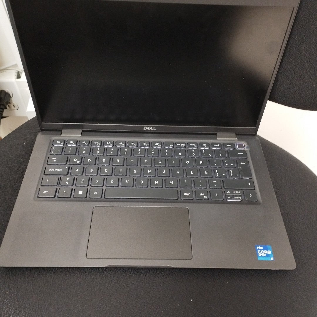 LAPTOP DELL LATITUDE 7420 (2023) 256 GB SSD 16 GB RAM (SEMINUEVO)