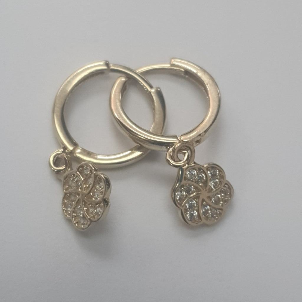 HUGGIES ORO 14K 1.9 (NUEVO)