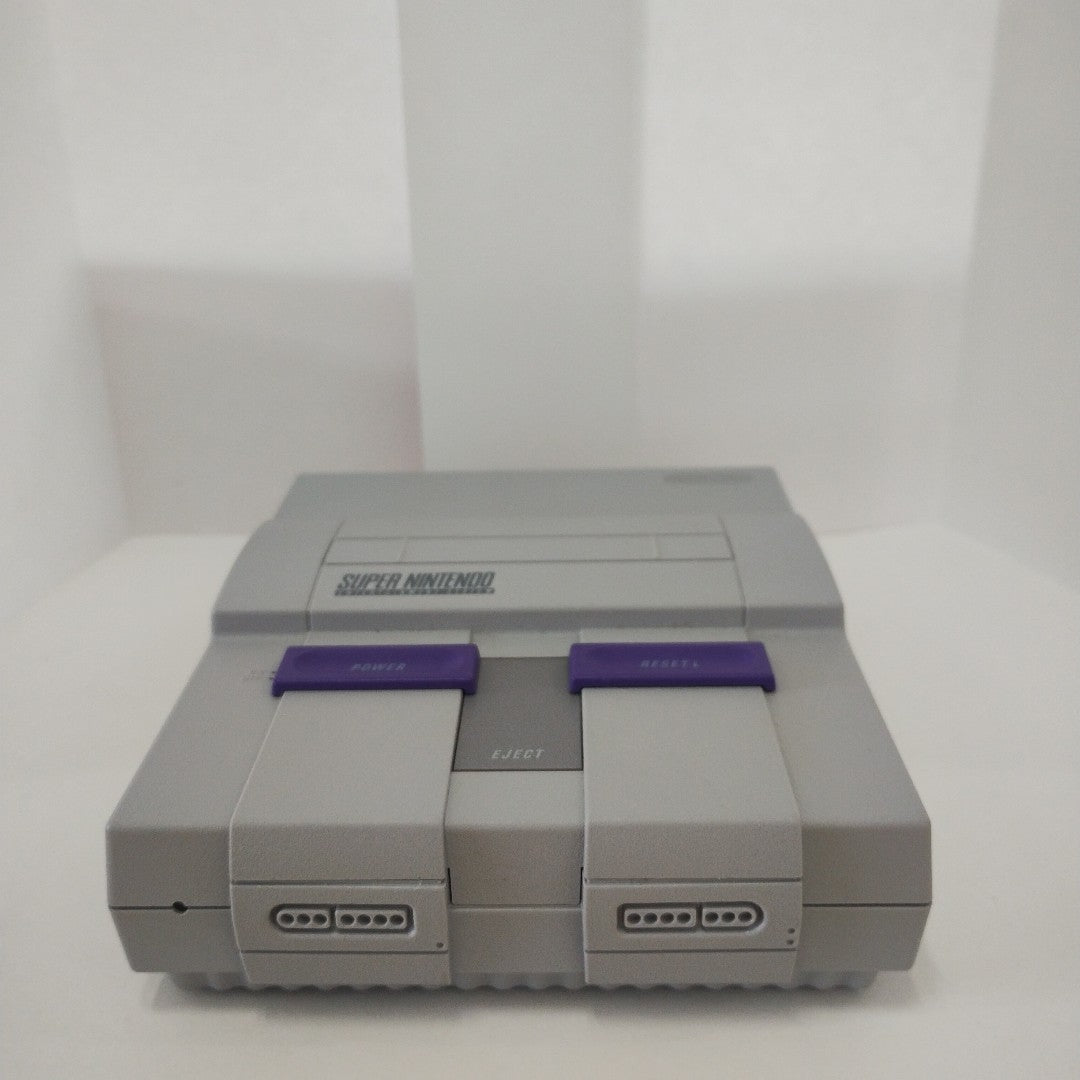 CONSOLA DE VIDEOJUEGO NINTENDO SUPER NES CLASSIC EDITION 21 JUEGOS PRECARGADOS (SEMINUEVO)