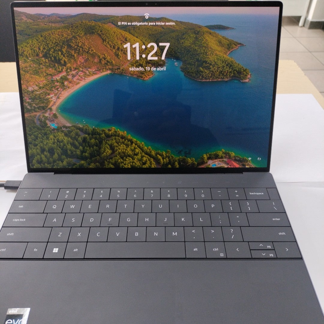 LAPTOP DELL XPS 13 PLUS 9320 (2023) 1 TB SSD 32 GB RAM (SEMINUEVO)