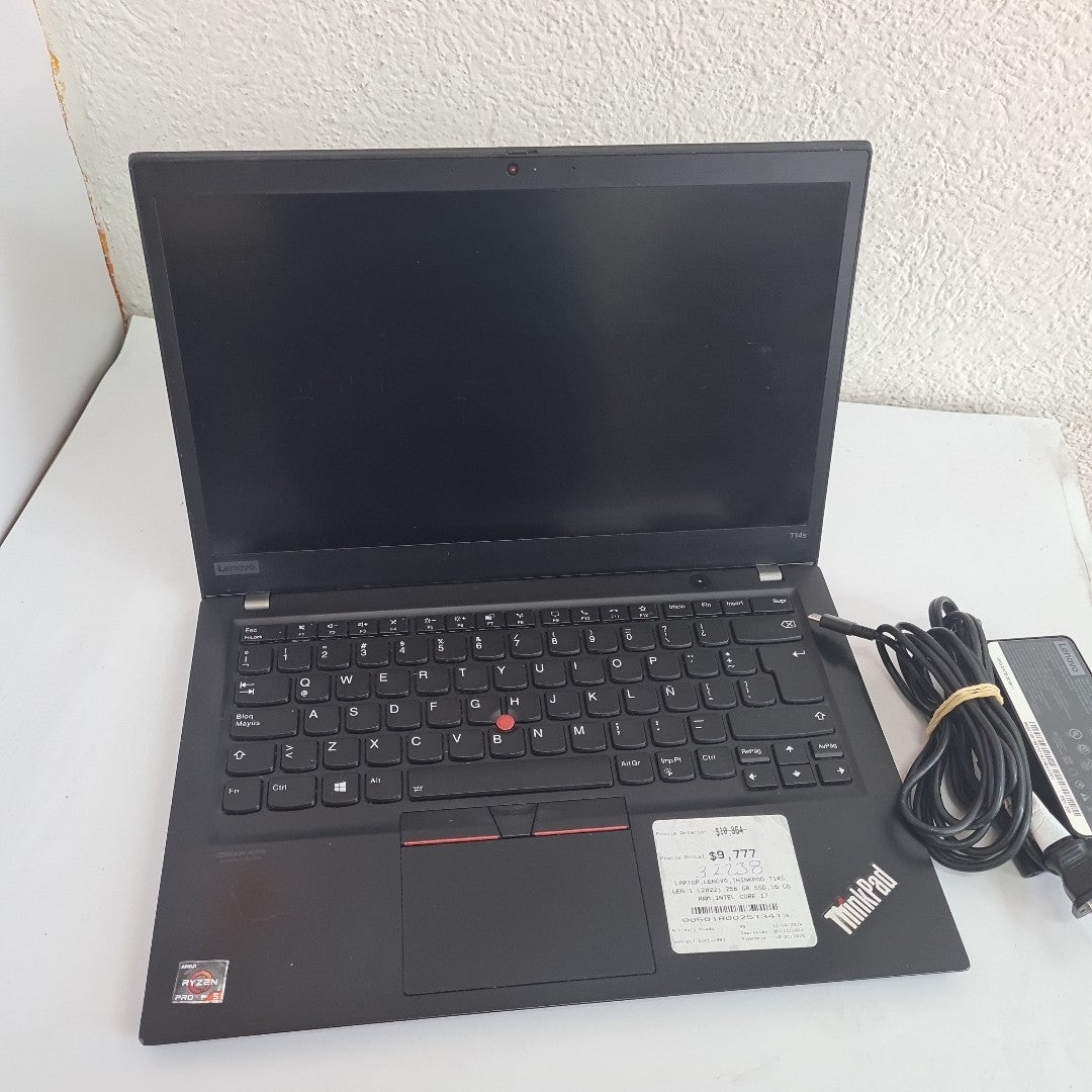 LAPTOP LENOVO THINKPAD T14S GEN 1 (2022) 256 GB SSD 16 GB RAM (SEMINUEVO)