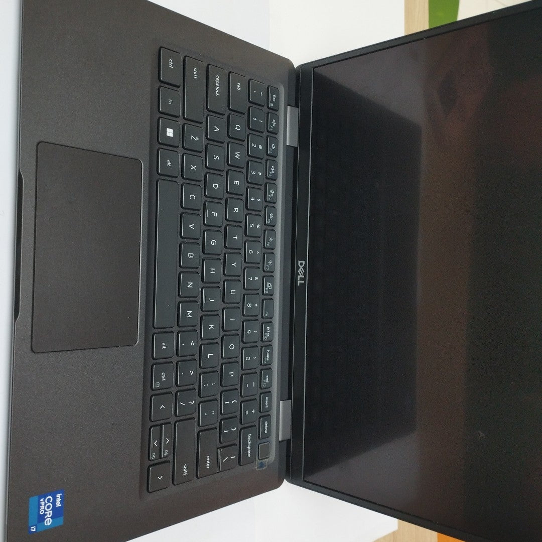 LAPTOP DELL LATITUDE 7320 DETACHABLE (2022) 256 GB SSD 16 GB RAM (SEMINUEVO)