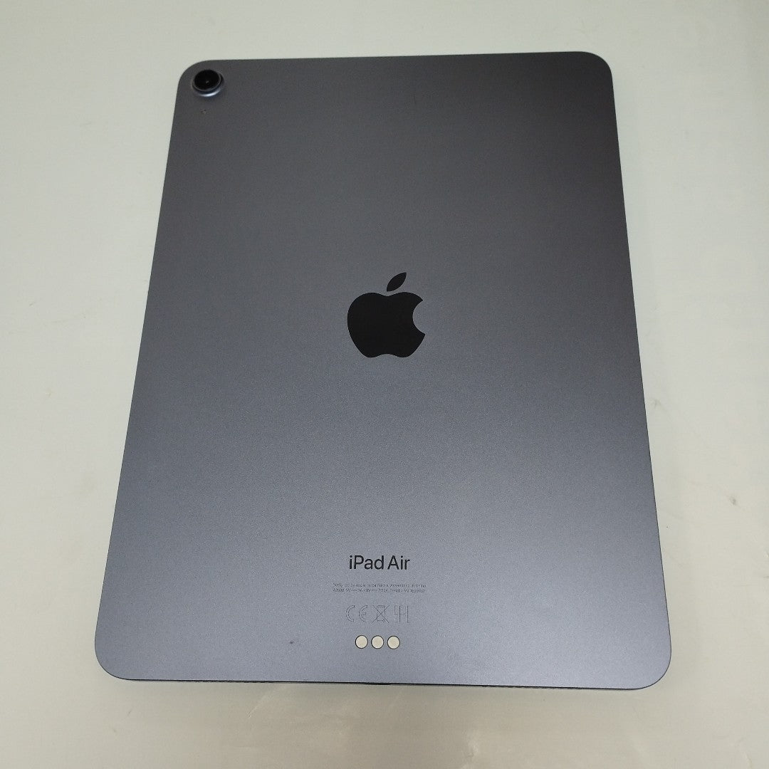 TABLETA APPLE IPAD AIR 5 A2588 256 GB 8 GB RAM (SEMINUEVO)