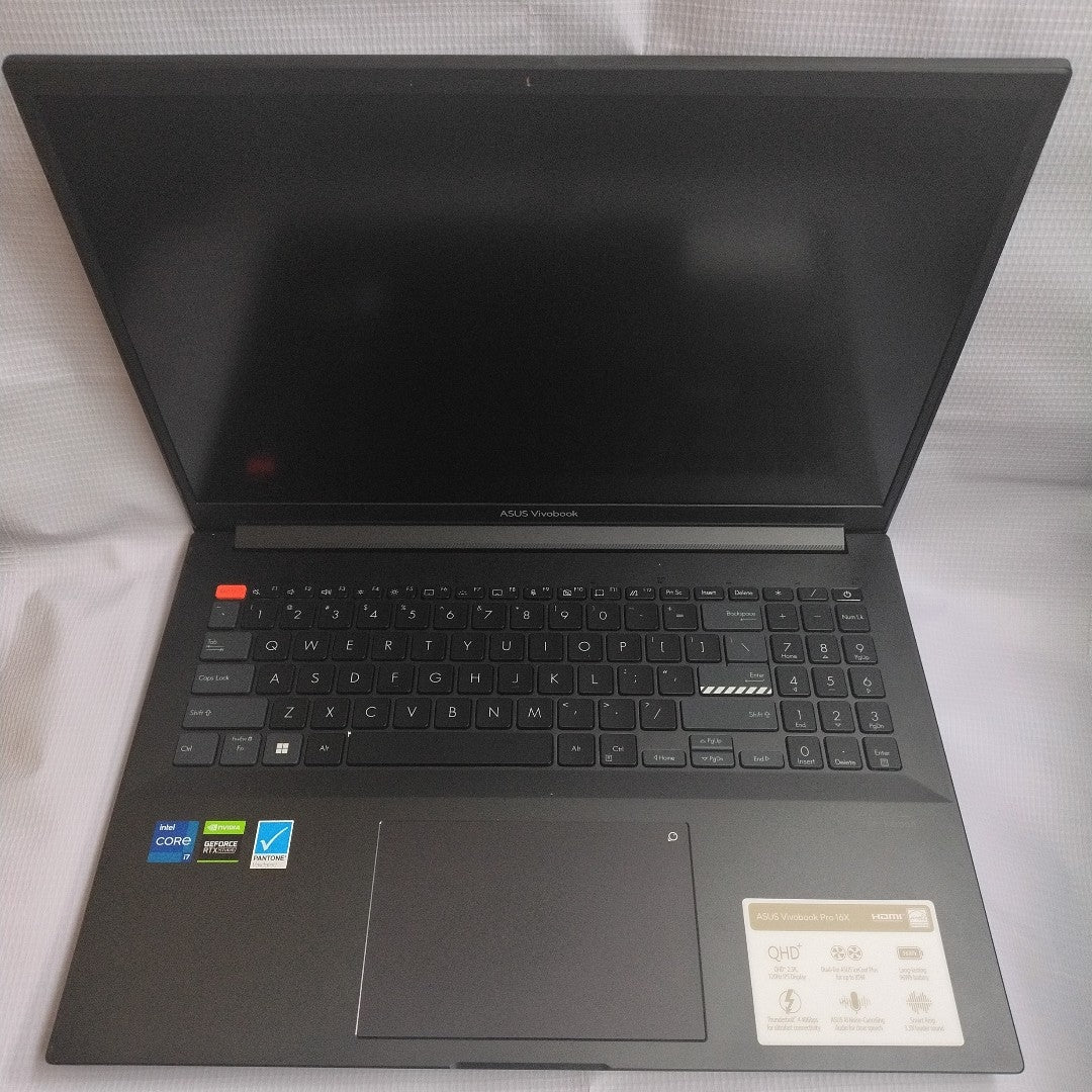LAPTOP ASUS VIVOBOOK PRO N7600ZE-EB77 (2022) 1 TB SSD 32 GB RAM (SEMINUEVO)