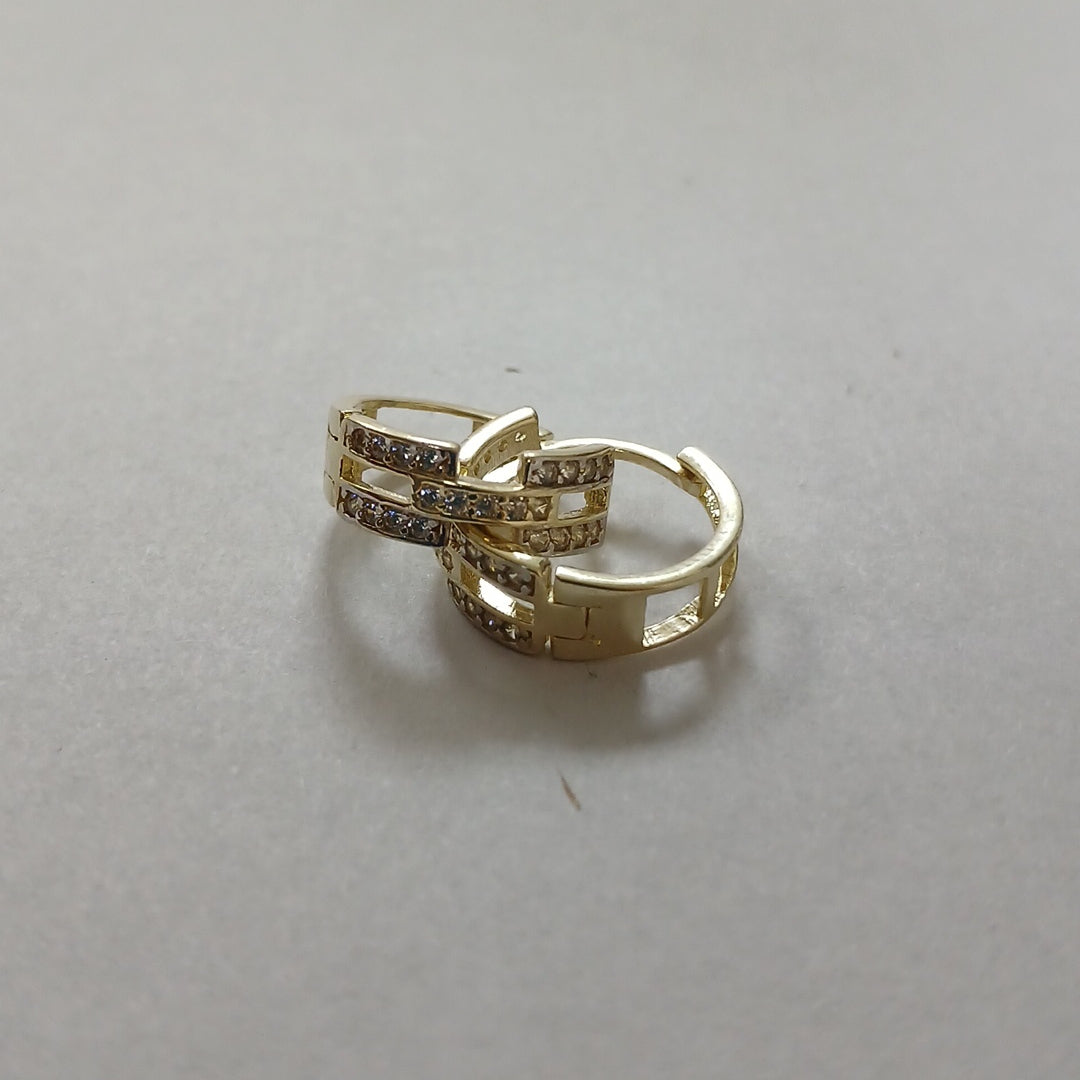 HUGGIES ORO 14K 2.4 (NUEVO)