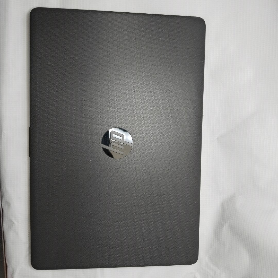LAPTOP HP 255 G8 (2024) 1 TB SSD 32 GB RAM (SEMINUEVO)