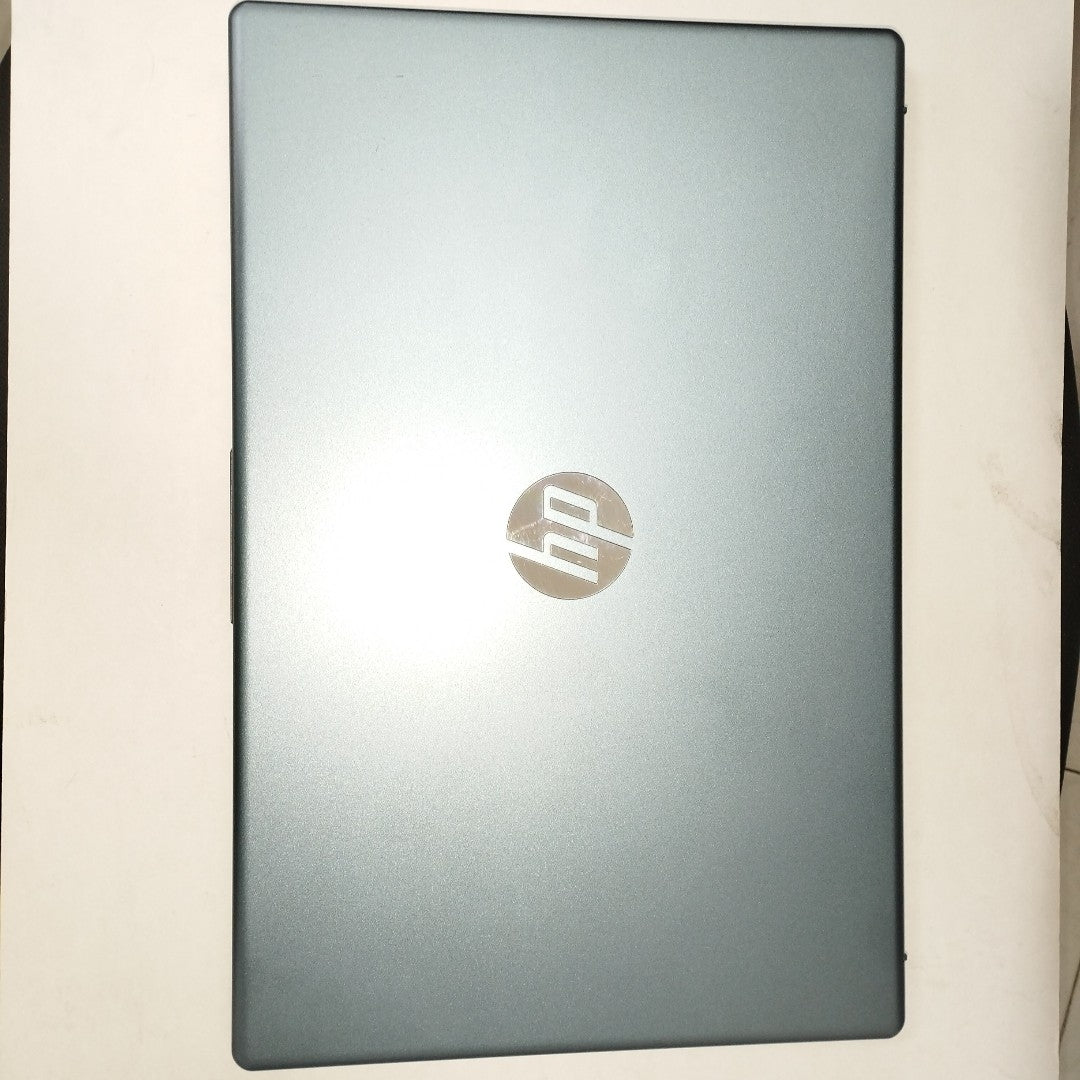 LAPTOP HP 15-FD0000LA (2023) 512 GB SSD 8 GB RAM (SEMINUEVO)