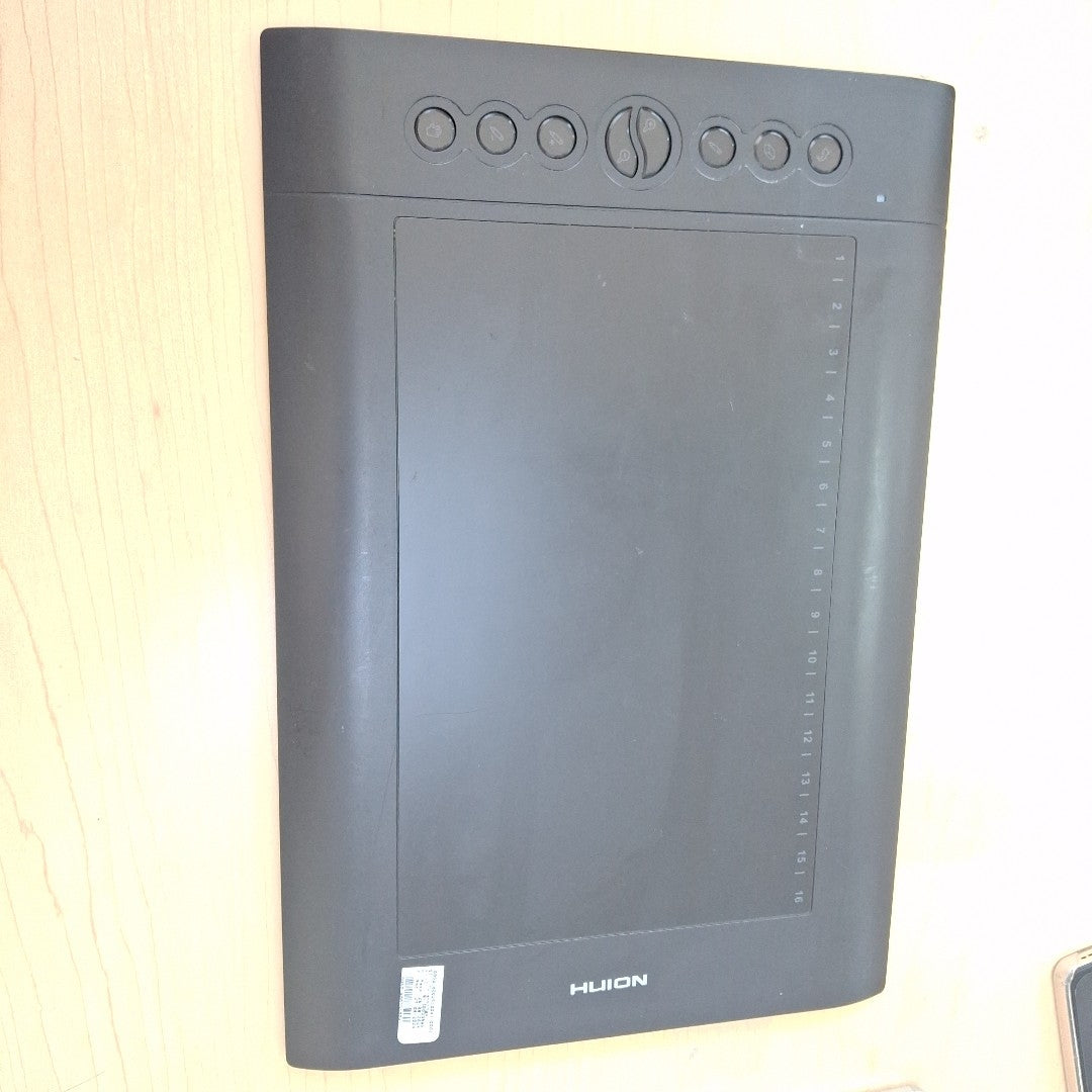 TABLETA HUION INSPIROY H610PRO V2 DIGITAL USB (SEMINUEVO)
