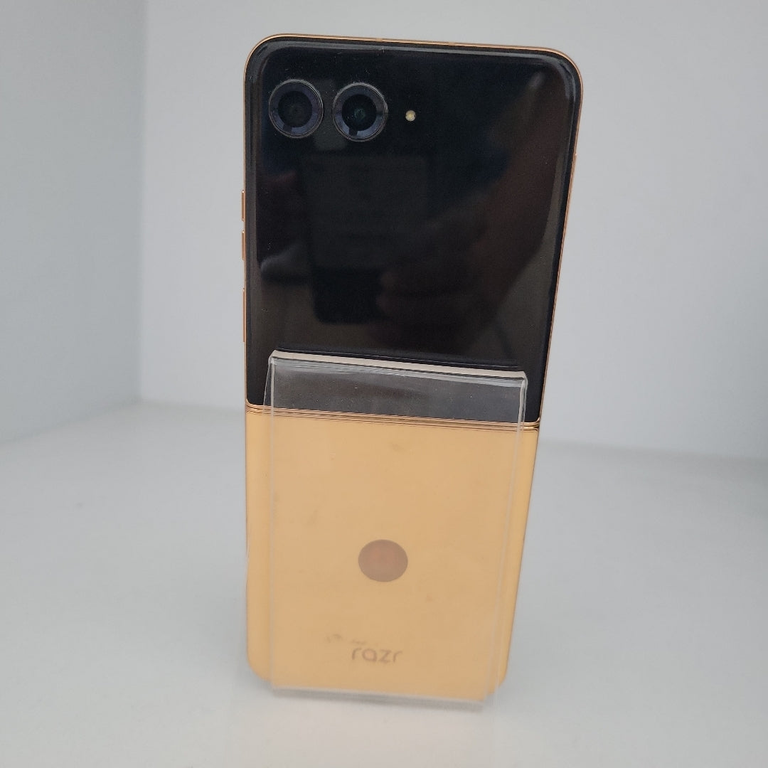 CELULAR MOTOROLA RAZR 50 5G XT2451-3 (2024) 512 GB 12 GB RAM (SEMINUEVO)