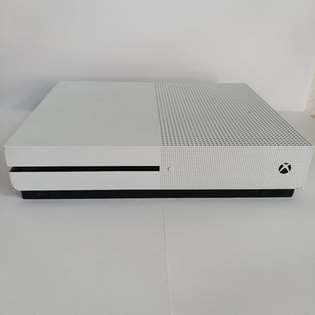 CONSOLA DE VIDEOJUEGO MICROSOFT XBOX ONE S 1 TB (SEMINUEVO)