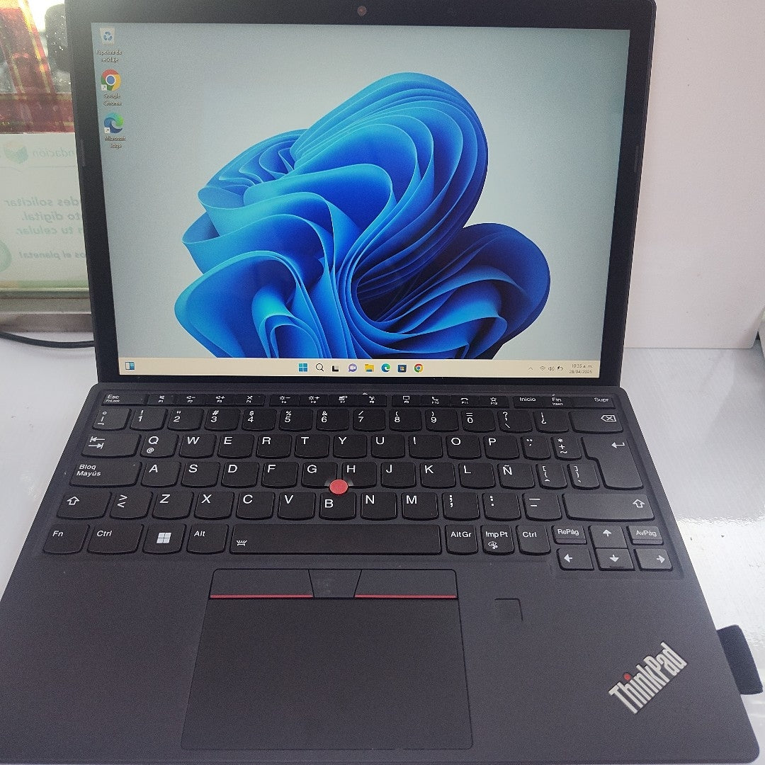 LAPTOP LENOVO THINKPAD X12 DETACHABLE GEN 1 (2021) 256 GB SSD 16 GB RAM (SEMINUEVO)
