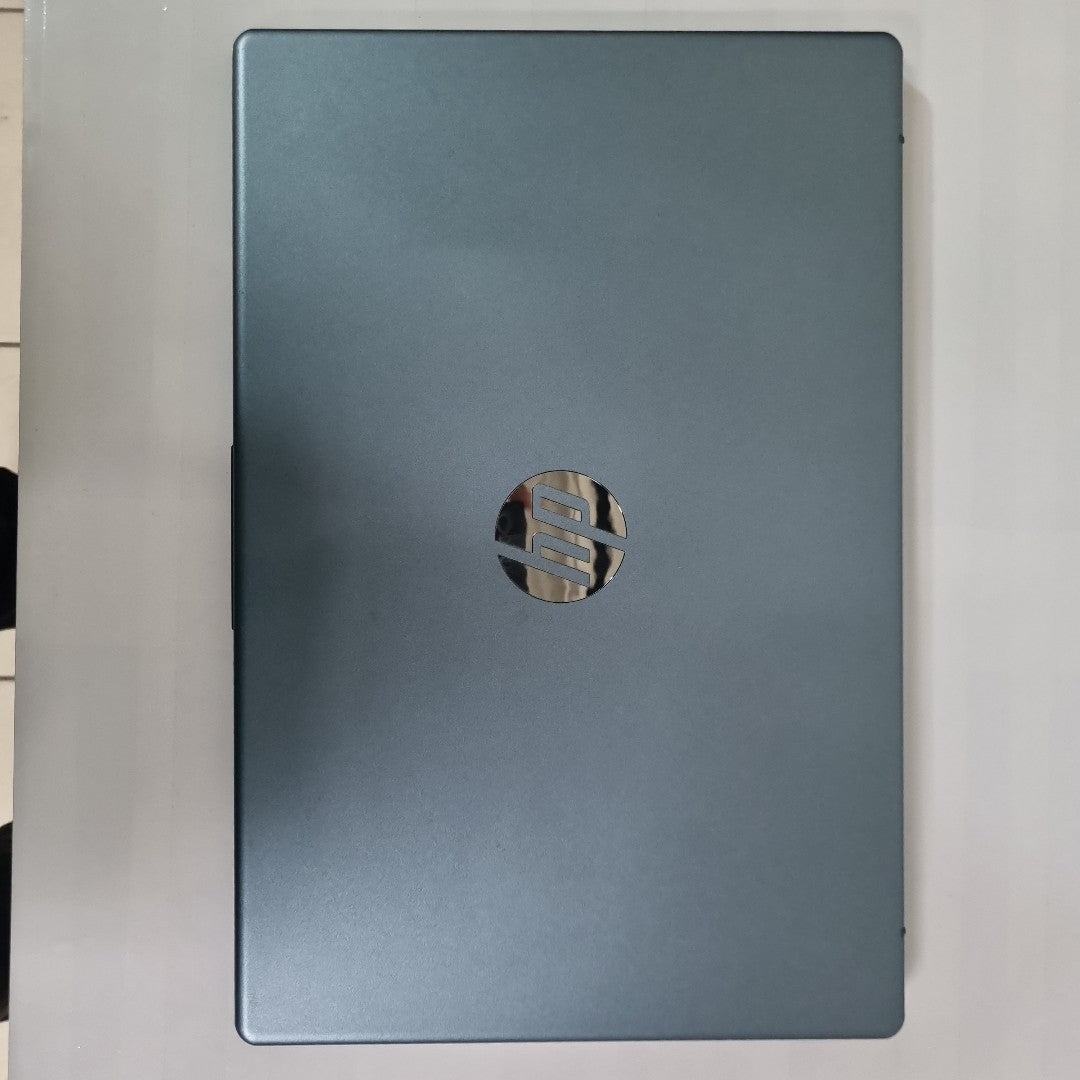 LAPTOP HP 14-EM0002LA (2023) 512 GB SSD 8 GB RAM (SEMINUEVO)