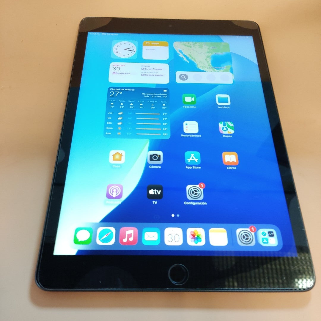 TABLETA APPLE IPAD 9 A2602 64 GB 3 GB RAM (SEMINUEVO)