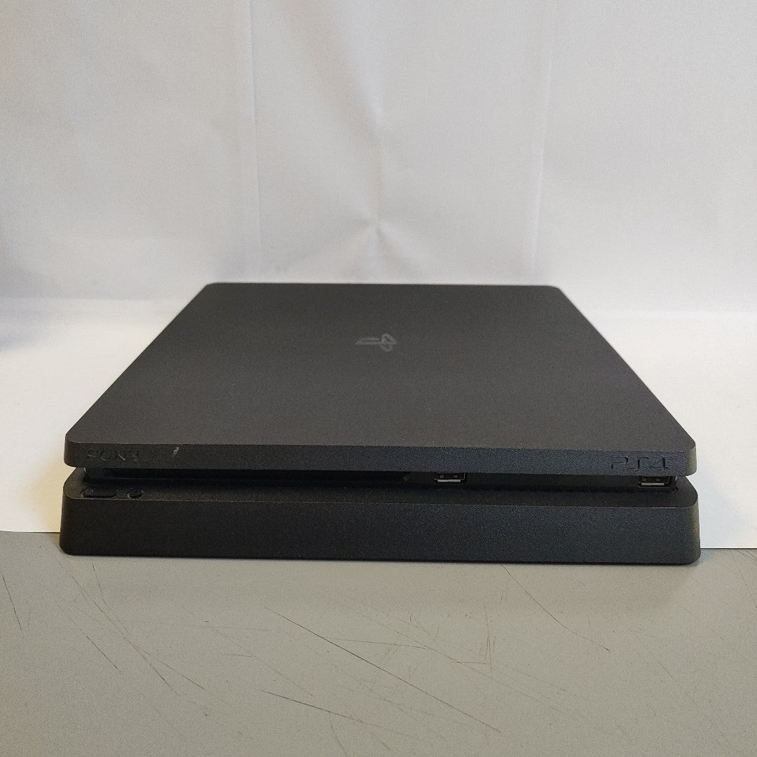 CONSOLA DE VIDEOJUEGO SONY PS4 SLIM 1 TB (SEMINUEVO)