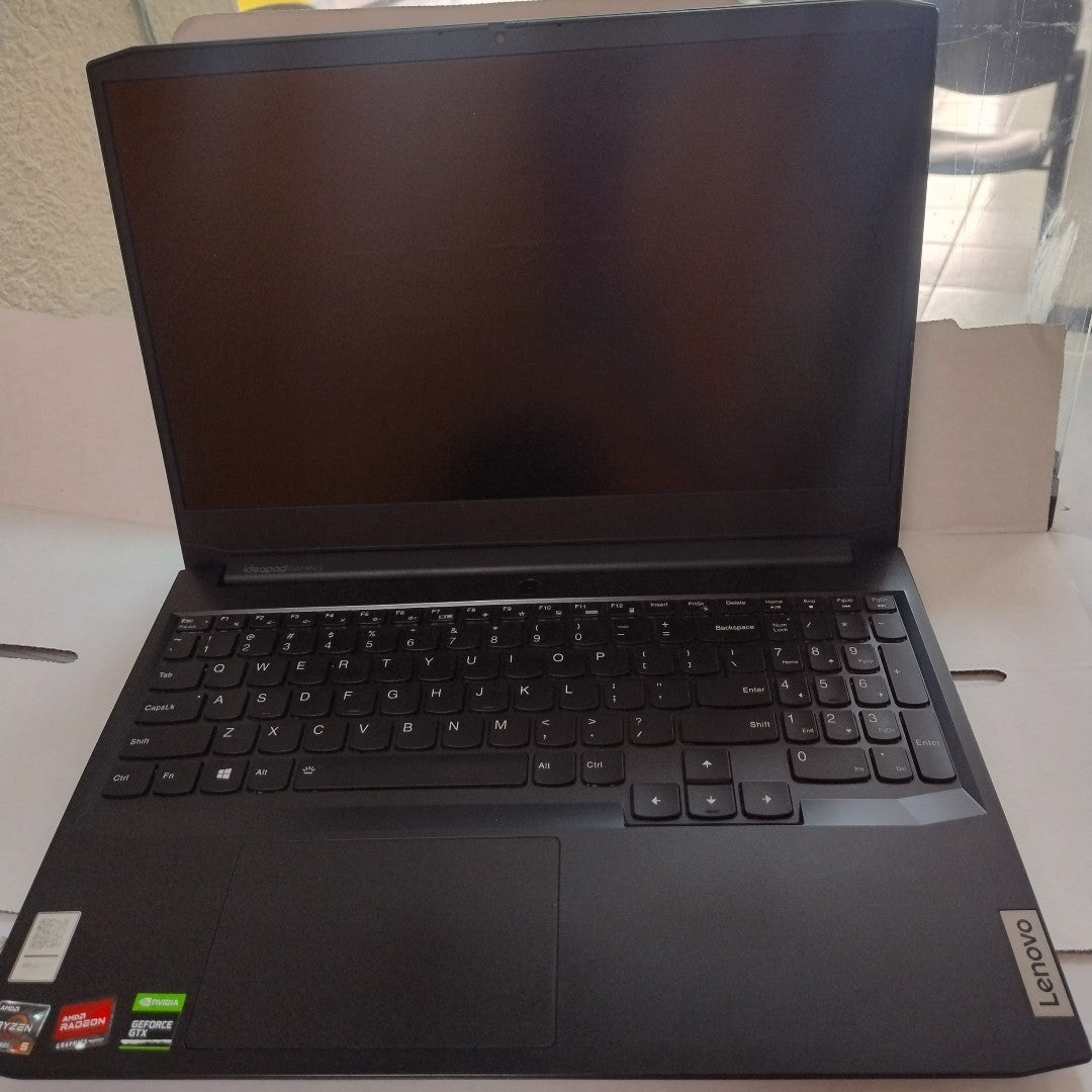 LAPTOP LENOVO IDEAPAD GAMING 3 15ACH6 (2021) 256 GB SSD 8 GB RAM (SEMINUEVO)