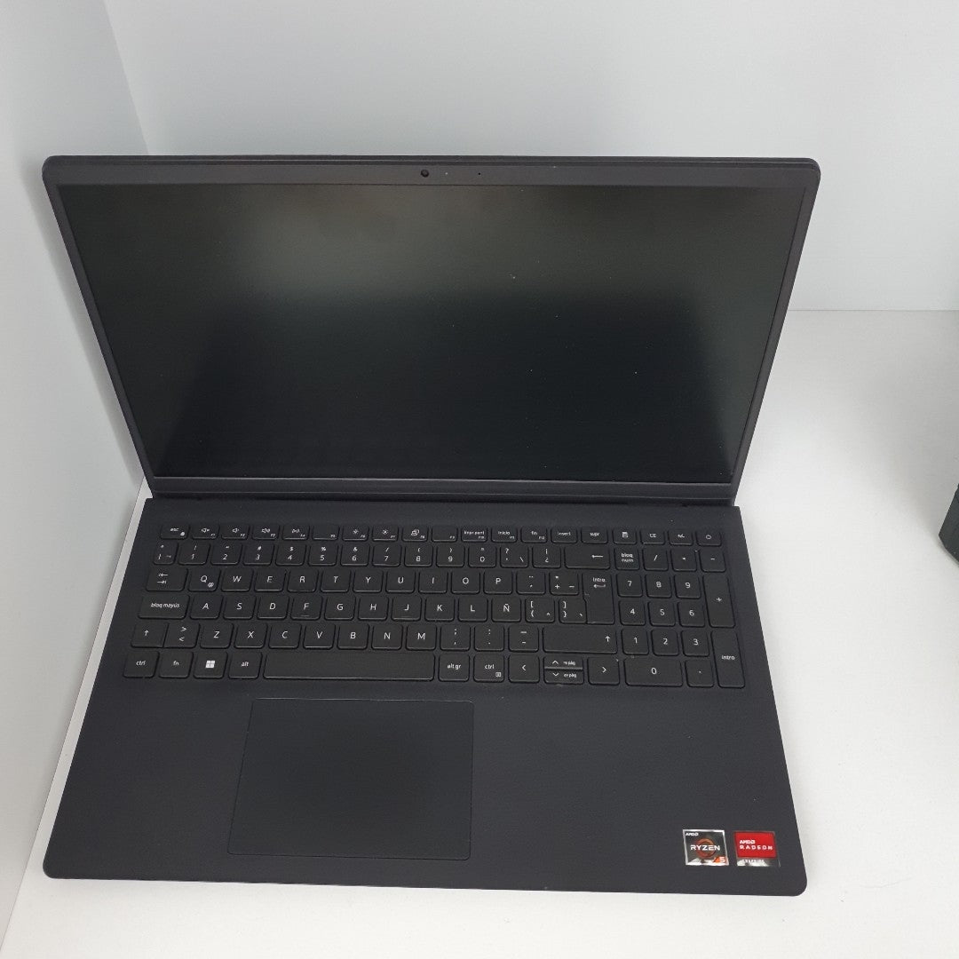 LAPTOP DELL VOSTRO 15 3515 (2022) 256 GB SSD 8 GB RAM (SEMINUEVO)