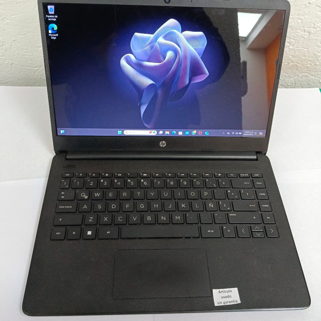 LAPTOP HP 14-DQ0501LA (2022) 256 GB SSD 4 GB RAM (SEMINUEVO)