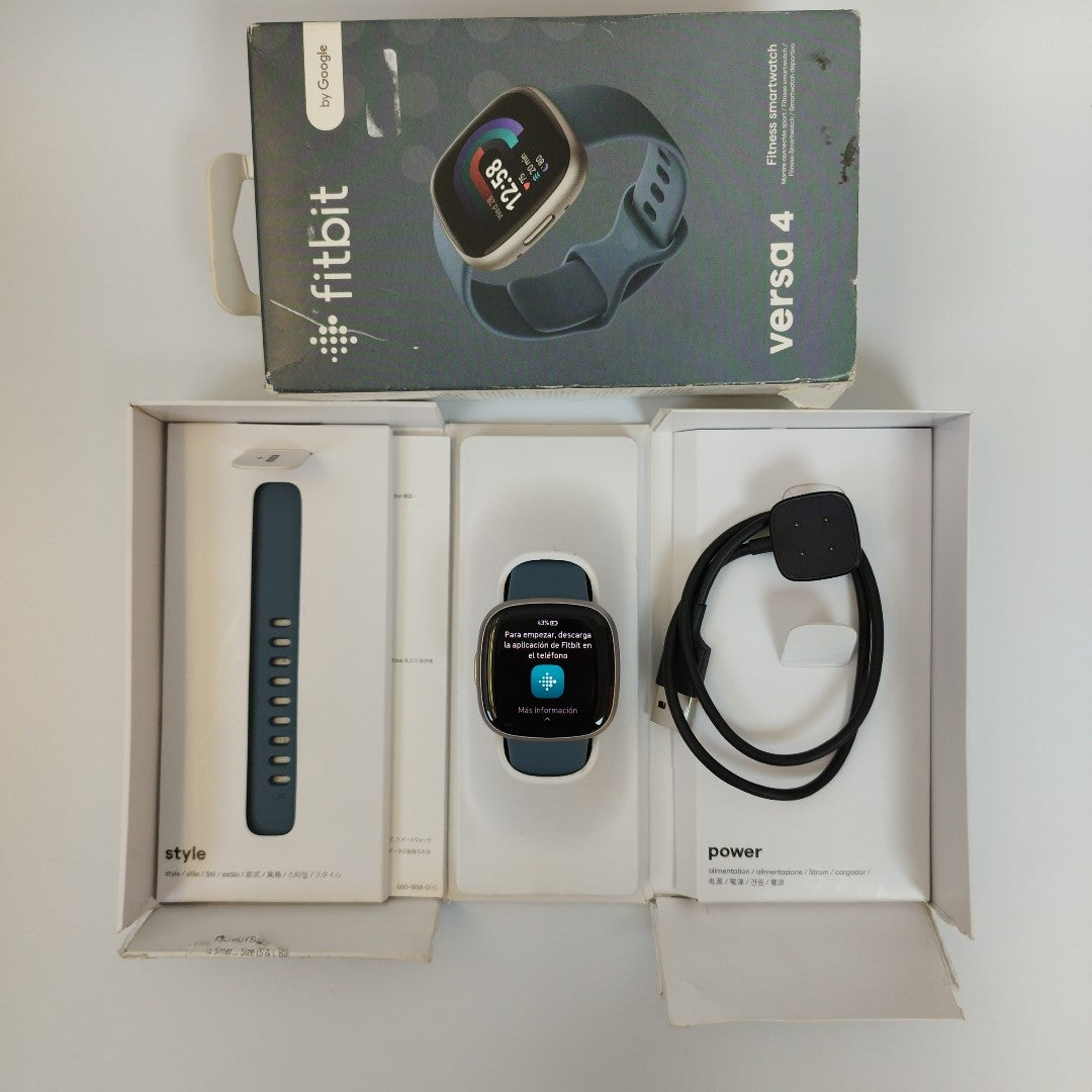 SMARTWATCH FITBIT VERSA 4 40 MM GPS (SEMINUEVO)