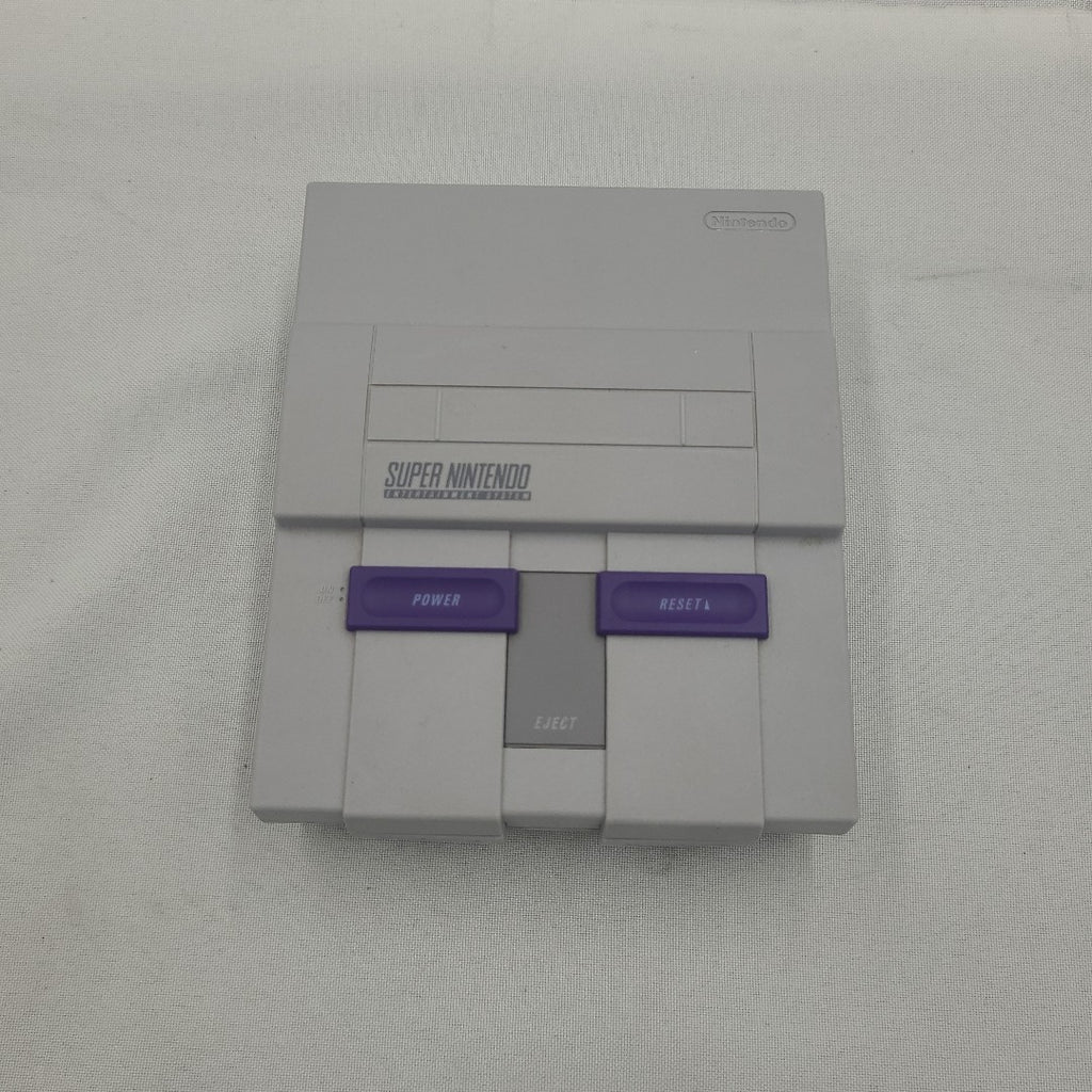 CONSOLA DE VIDEOJUEGO NINTENDO SUPER NES CLASSIC MINI 21 JUEGOS PRECARGADOS (SEMINUEVO)