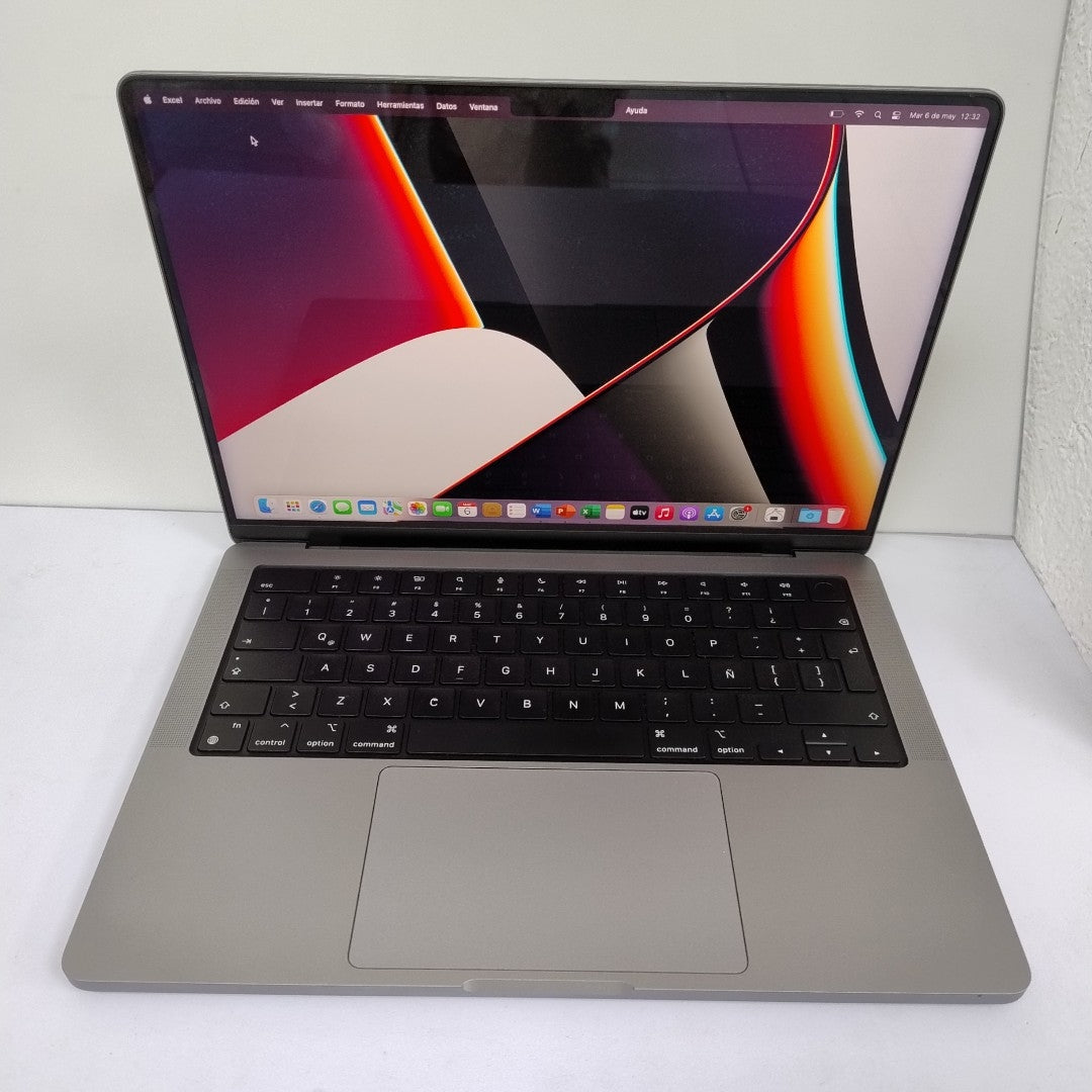 LAPTOP APPLE MACBOOK PRO 14" 2021 3.2 A2442 (8 CPU/14 GPU) 512 GB SSD 16 GB RAM (SEMINUEVO)